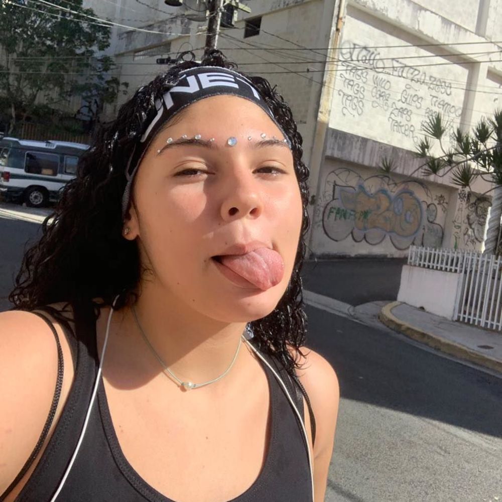 Meet your Posher, Madeline